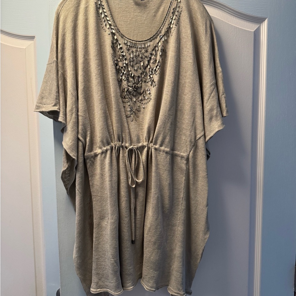 Anne Klein Gray Embroidered Tunic Top